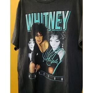 Torrid Cotton Classic Fit Crew Whitney Houston Tee New 1X 14 16 Excellent CR10